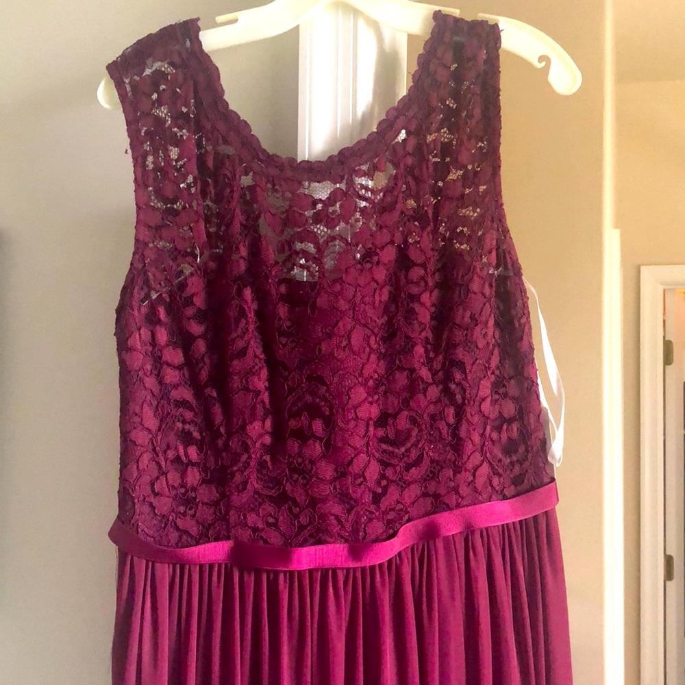 Bridesmaid dress! Never worn. Tag still attached.